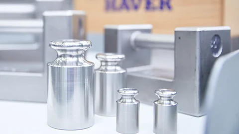 Selection of weights for the mandatory calibration verification of your weighing equipment.