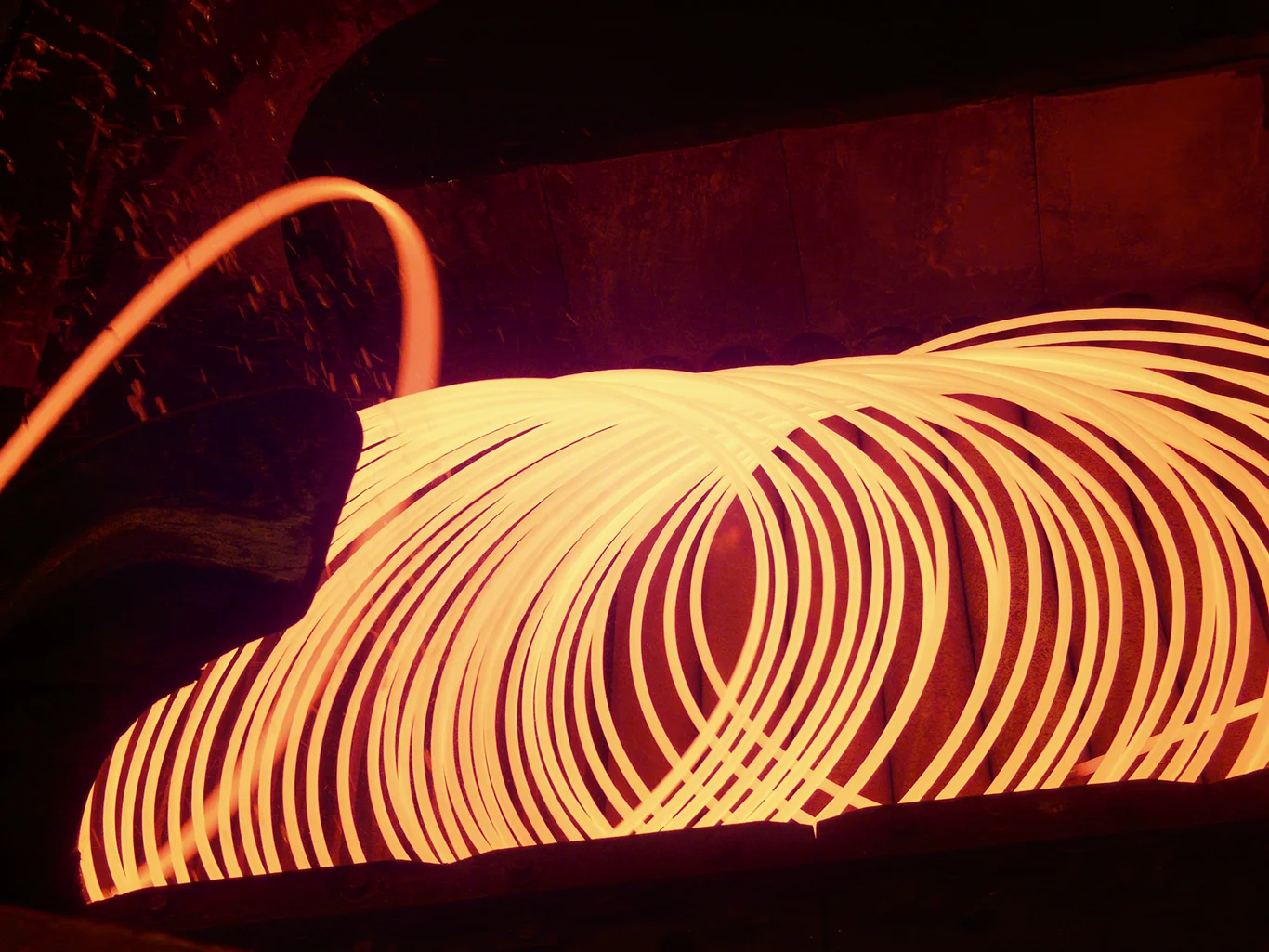 glowing wire glowing wire