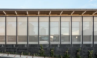 Architekturgewebe dienst als Sonnenschutz