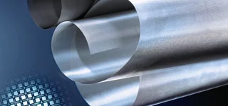 Fabric roll with fine screen printing fabric